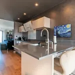 & Apartament *