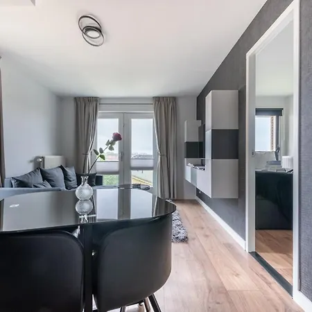 Apartament Matti Town House *