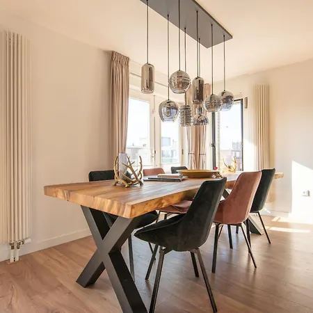 Matti Town House *